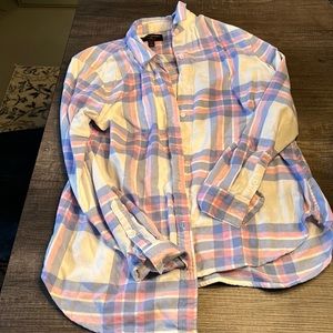 Women’s Banana Republic flannel shirt